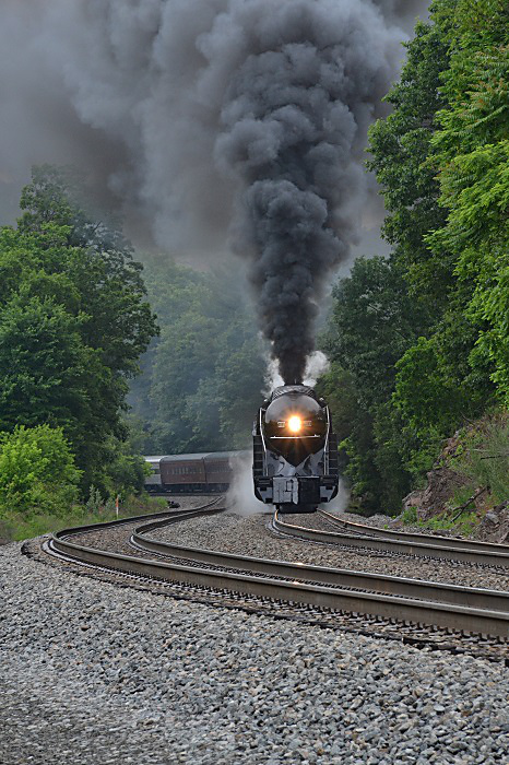 N&W Class J #611 eastbound up Linden Hill