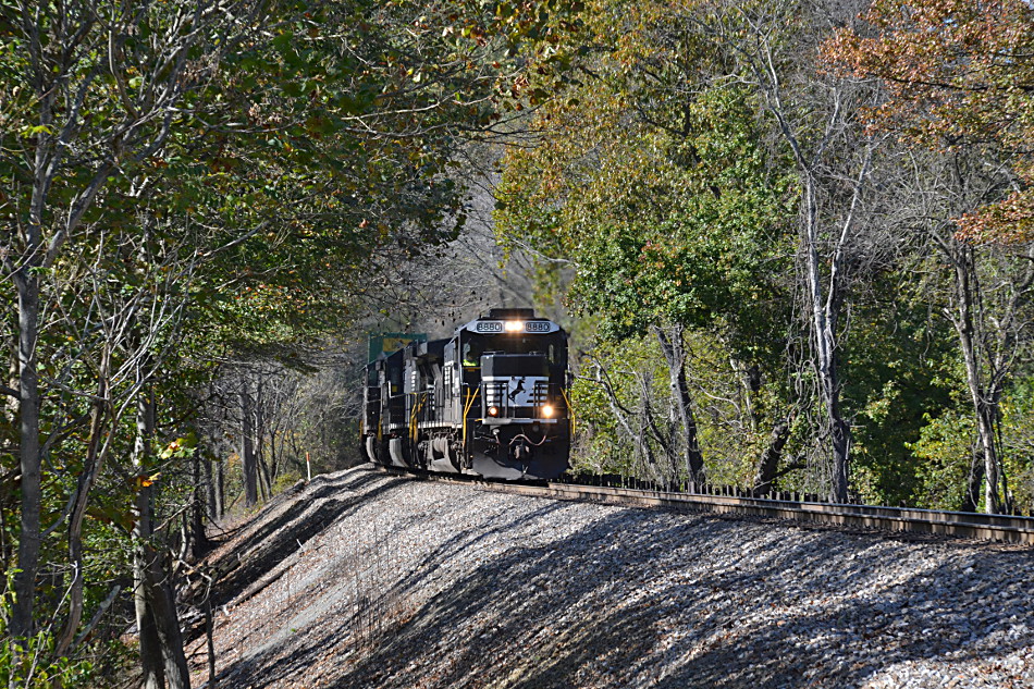 NS 211 led by  NS #8880  approaches  Fiery Run Road Crossing on 10/26/2016