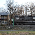 NS D9-44CW #9480 leads train 203 east through Markham, Va on 2/25/2017.