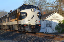 NS F-9A #4970 leads train 954 north past White Post, VA on 4/28/2018.