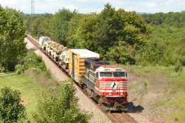 NS train 054 led by NS SD60E #5642 heads east through Wellington, VA on 8/31/2018.