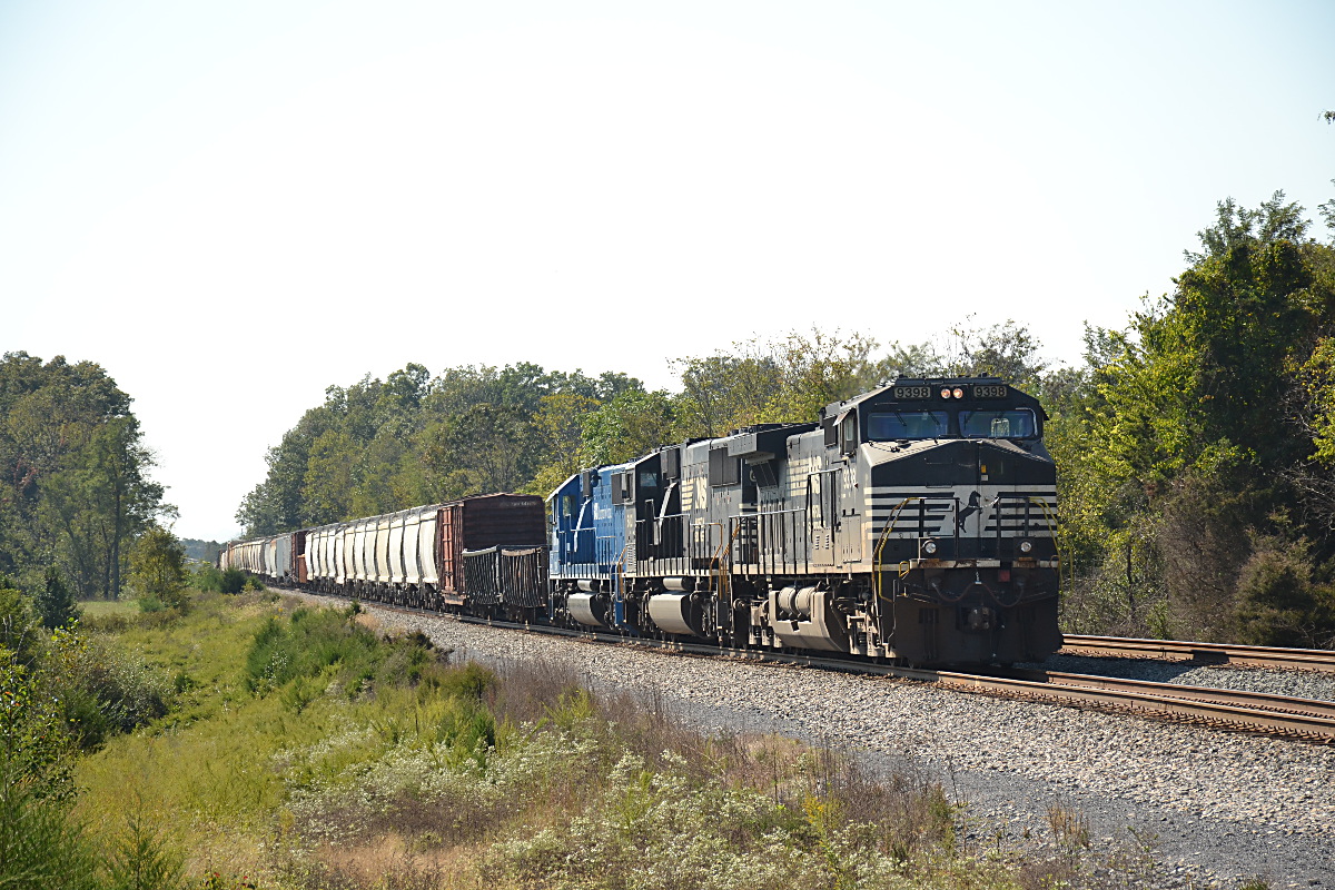 NS D9-44CW #9398 leads train 12R north near Cedarville, Virginia on 10/06/2018.