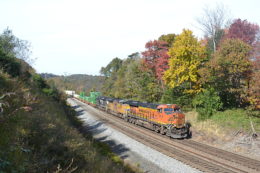 NS Train 211 heads east near Front Royal, Va on 10/31/2018.