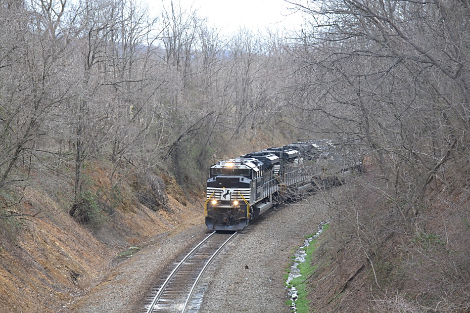 NS train 12R stalled near the top of Linden Hill