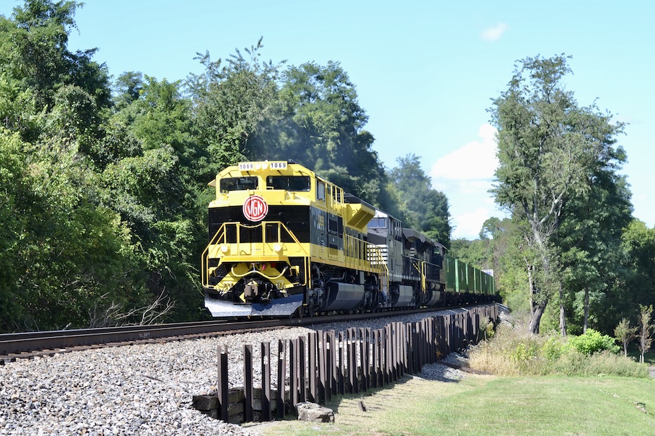The brightly painted Virginian heritage unit leads Norfolk Southern train 25A.